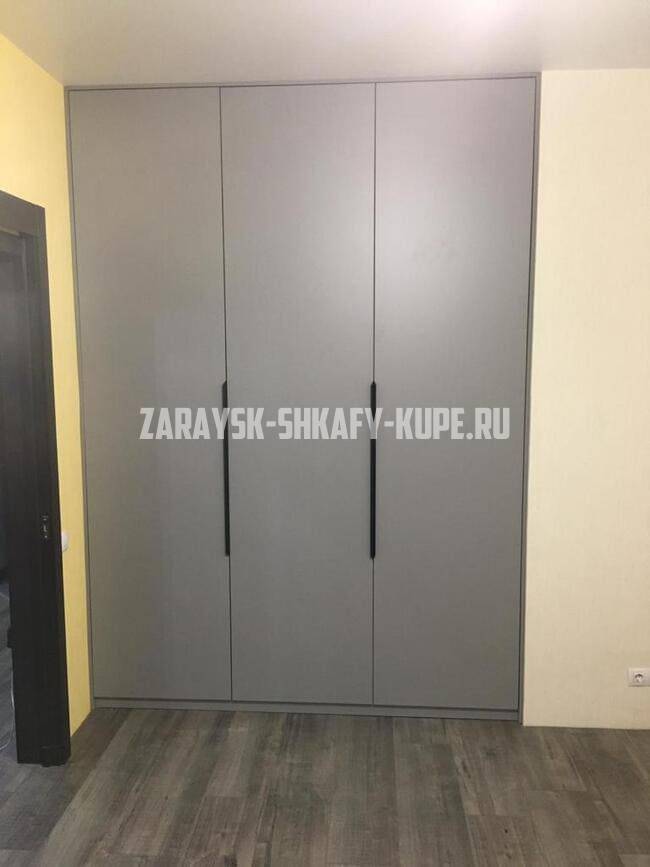 Распашные шкафы Зарайск